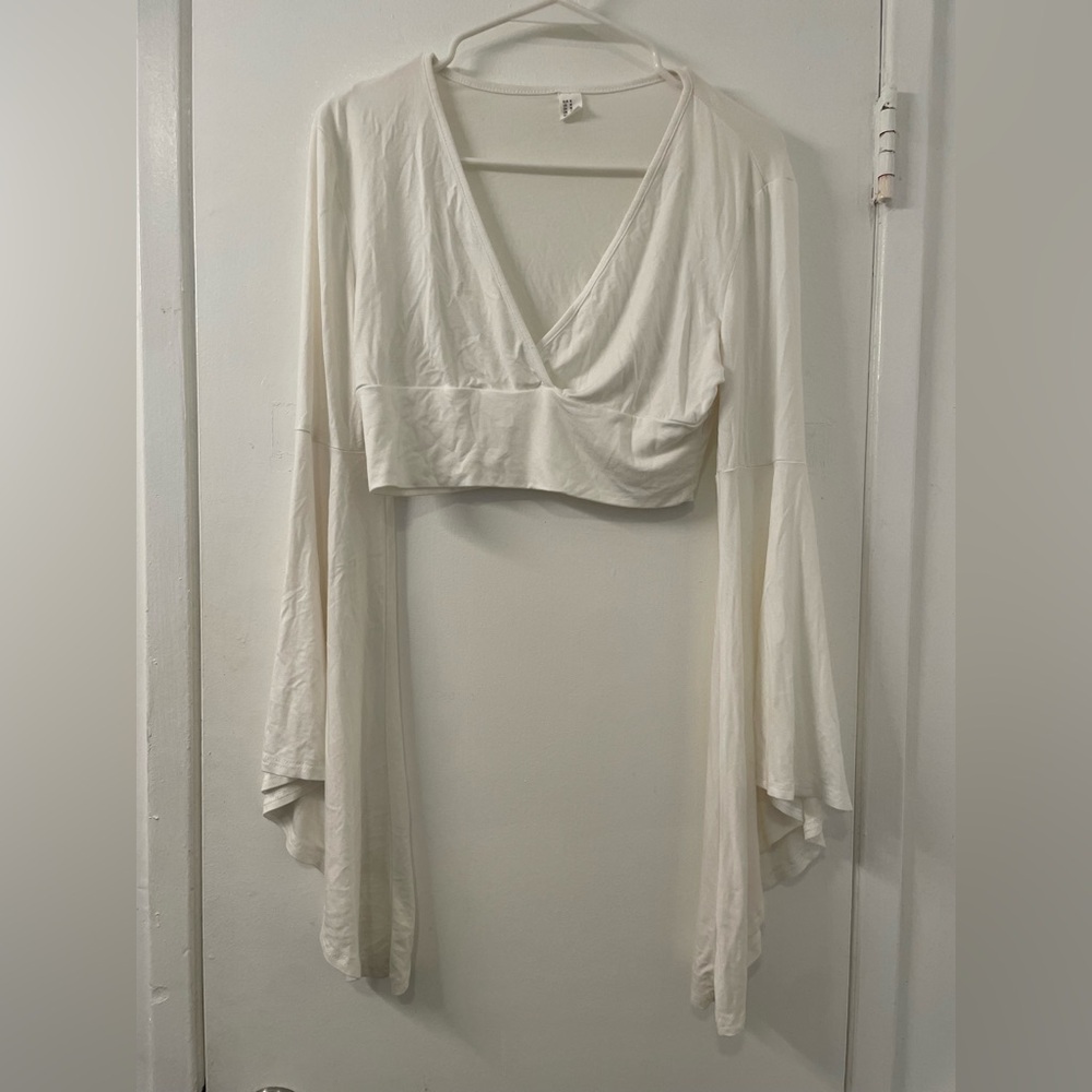Bell sleeve Crop Top